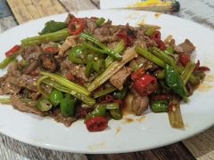牛三宝-南雄雄州土菜餐厅(粤北大厦店)