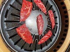 -炼火烤肉店