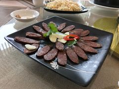 -忆食尚腊味煲仔饭(华南城店)