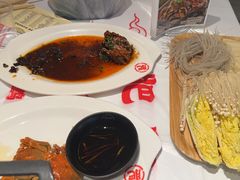-肥肥虾庄·金牌油焖大虾(汉口城市广场店)