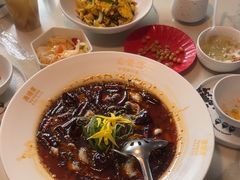 -渔语鱼酸菜鱼新川菜(来福士店)