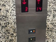 -Helens海伦司小酒馆(深圳东门店)