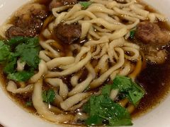-清真吴记门钉肉饼·喜多利
