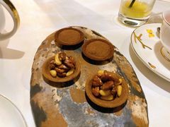 熔岩巧克力挞和核桃仁巧克力挞-三嚥阁 La Villa Restaurant