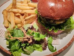 摩天汉堡-阿妮叶李(光谷世界城店)