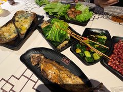 -云晓光头烧烤吧(川沙绿地店)