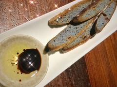 -MARU玛露音乐餐厅(大学路店)