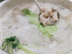 -香猪美食(中心店)