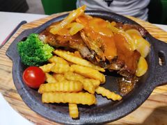 美式西冷牛扒-香港新发烧腊茶餐厅(水围店)