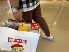-泡泡玛特POPMART(蓝色港湾店)