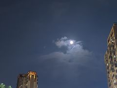 -证大大拇指广场(芳甸路店)