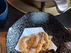 -湊湊火锅·茶憩(南京东路悦荟店)