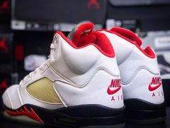 -NIKE品牌体验店(南京东路店)