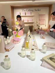 -SALON DE VANHADA