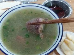 -清真老铁家灌汤包