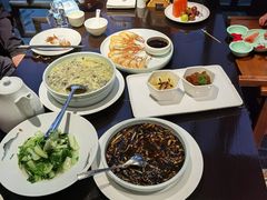 -通安客栈中餐厅·何家小馆