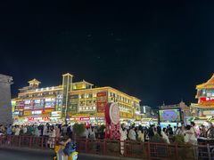 -开封市鼓楼广场(宋都皇城旅游度假区)