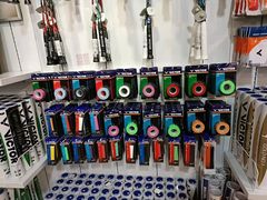 -YONEX苗江运动城(源深店)