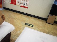 -郑远元专业修脚房(南边海店)