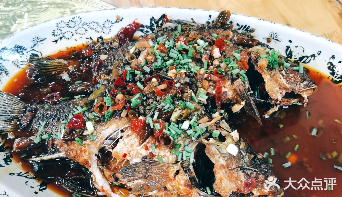 肉嫩干烧无刺鲫鱼