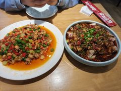 小煎兔-自贡盐帮菜·玩辣餐厅(樱花园西街店)