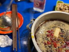 -马路边边 传媒大学店