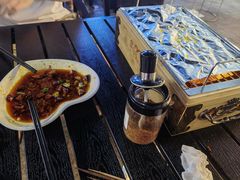 -烤满分·东北烧烤(首经贸店)