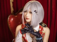 -米游妙妙屋cosplay换装自拍摄影体验馆