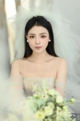 -艾米丽婚纱礼服