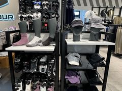 -UNDER ARMOUR(新燕莎奥莱店)