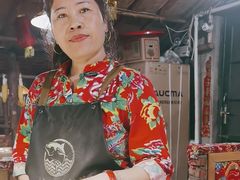 -鱼窝棚柴火铁锅炖(富山屯店)