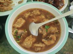 -巩本明鱼屋子