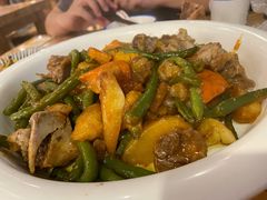 东北一锅出-關東雪东北菜(中庚漫游城店)