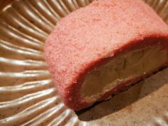 桃桃瑞幸卷-瑞幸咖啡(光明万达广场3楼店)