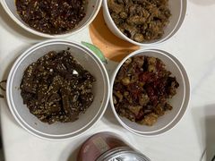 -鑫记婆婆兔·成都特产·兔头手撕兔(太古里店)