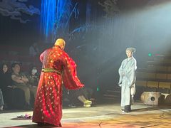-瑞虹新天地月亮湾