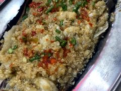 -蚝哥花姐湛江烤生蚝(美丽湾市场店)