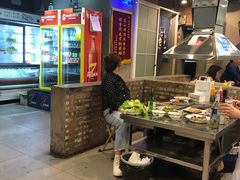 -马路牙子烧烤音乐酒馆(望京店)