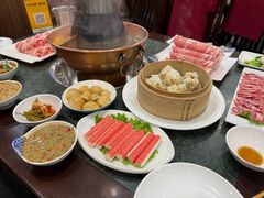 手工切制大刀肉-楼外楼肥羊木炭火锅居(乐群街店)