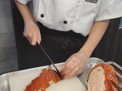 招牌挂炉烤鸭-月福京味斋·烤鸭店·北京菜(鼓楼总店)