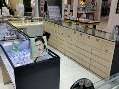 -简·爱眼镜(赛隆眼镜广场店)