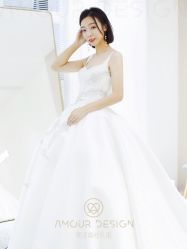-AMOUR·爱沫婚纱礼服·小众设计品牌