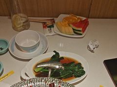 -小鱼小牛·鱼牛干锅·脆鱼火锅(世欧广场店)