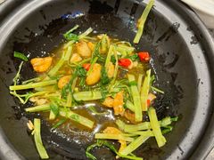-港丽餐厅(正大店)