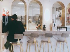 -Fridi Patisserie Cafe