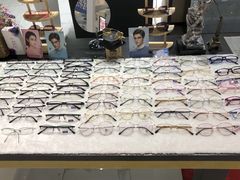 -简·爱眼镜(赛隆眼镜广场店)