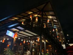 -Dash Teak House