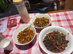 -西江红·株洲本地菜(滨江南路店)