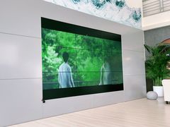 -北汽鹏龙ARCFOX极狐(国贸店)