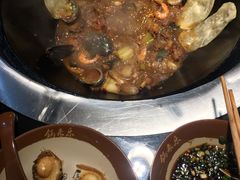 -锅来乐地锅鸡(安亭店)